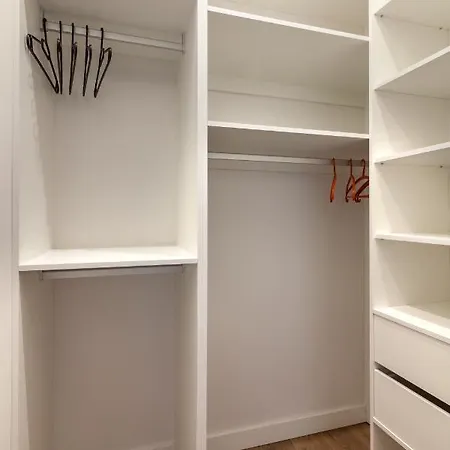 Appartement Leogrand Vip On Lesi Ukrainky 7 *