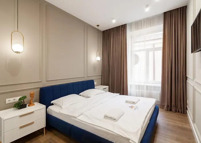 Apartman Leogrand Vip On Lesi Ukrainky 7 *