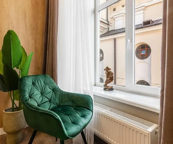 Apartman Leogrand Vip On Lesi Ukrainky 7 Lviv